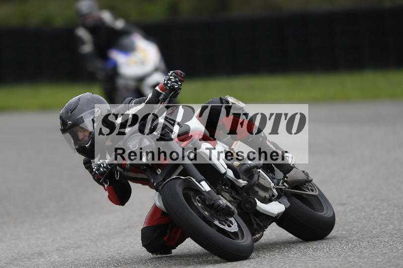 /Archiv-2025/50 08.09.2025 PROMAX ADR/74